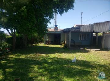 Casa · 2 Quartos · 1 Vaga · Casa Para Venda Em Cidreira, Parque Dos Pinos, 2 Dormitórios, 2 Banheiros, 1 Vaga