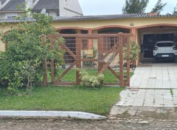 Casa · 3 Quartos · 1 Vaga · Casa Para Venda Em Imbé, Centro, 3 Dormitórios, 1 Banheiro, 1 Vaga