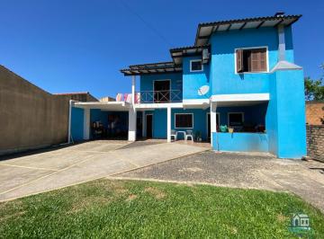 Casa · 4 Quartos · 1 Vaga · Casa Para Venda Em Imbé, Centro, 4 Dormitórios, 1 Suíte, 2 Banheiros, 1 Vaga