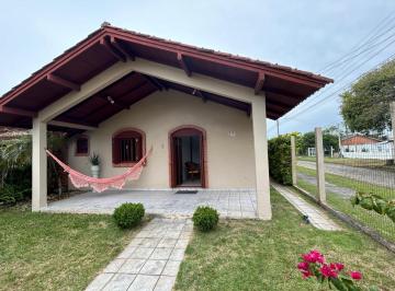 Casa · 3 Quartos · 1 Vaga · Casa Para Venda Em Imbé, Centro, 3 Dormitórios, 2 Suítes, 3 Banheiros, 1 Vaga