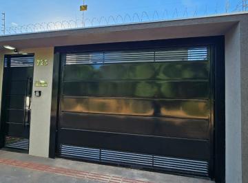 Casa · 110m² · 3 Quartos · 3 Vagas · Casa Em Condomínio Para Venda Em Campo Grande, Rita Vieira, 3 Dormitórios, 1 Suíte, 3 Banheiros, 3 V