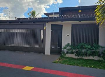 Casa · 196m² · 3 Quartos · 4 Vagas · Casa Para Venda Em Campo Grande, Vila Planalto, 3 Dormitórios, 3 Suítes, 5 Banheiros, 4 Vagas