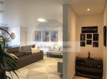 Apartamento · 147m² · 3 Quartos · 2 Vagas · Apartamento Para Venda Em Uberlândia, Fundinho, 3 Dormitórios, 3 Suítes, 5 Banheiros, 2 Vagas
