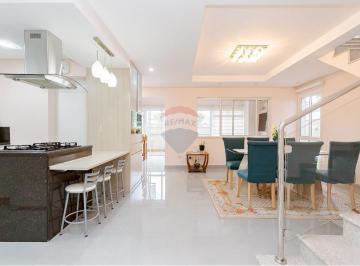 Casa · 240m² · 3 Quartos · 4 Vagas · Casa Alto Padrão 3 Quartos, 240 m². Xaxim Curitiba/pr