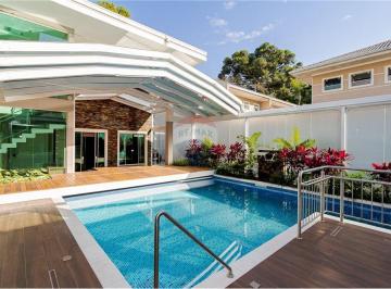 Casa · 700m² · 4 Quartos · 6 Vagas · Casa Alto Padrão 4 Quartos, 2 Suites, Piscina, 700 m². Bairro Xaxim.