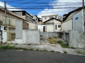 Casa · 240m² · 4 Quartos · 3 Vagas · Casas Padrão Em Poços de Caldas