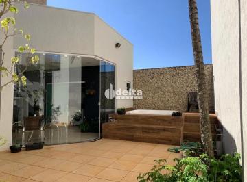 Casa · 333m² · 4 Quartos · 4 Vagas · Casa Disponível Para Venda No Bairro Alto Umuarama Em Uberlândia Mg