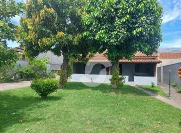 Casa · 146m² · 3 Quartos · 5 Vagas · Casa Em Ipiíba, São Gonçalo/rj de 146 m² 3 Quartos À Venda por R$430.009