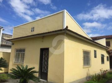 Casa · 230m² · 2 Quartos · 5 Vagas · Casa Em Flamengo, Maricá/rj de 230 m² 2 Quartos À Venda por R$690.000
