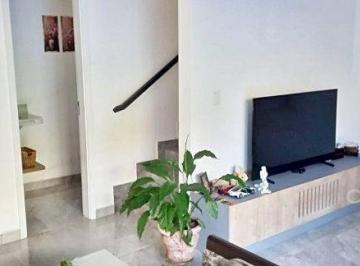 Casa · 104m² · 3 Quartos · 2 Vagas · Casa Em Cidade Nova, Jundiaí/sp de 104 m² 3 Quartos À Venda por R$928.000
