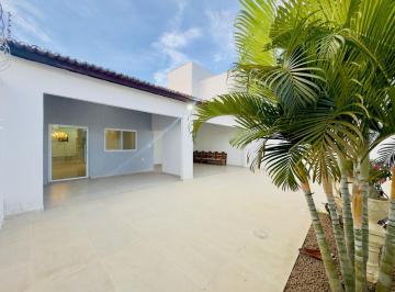 Casa · 130m² · 3 Quartos · 4 Vagas · Casa Para Venda Em Juazeiro Do Norte, Cidade Universitária, 3 Dormitórios, 1 Suíte, 2 Banheiros, 4 V