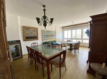 Apartamento · 209m² · 3 Quartos · 2 Vagas · Apto 4 Dorms. Frente Mar, 2 Vagas, Pitangueiras
