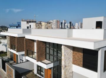 Casa · 185m² · 3 Quartos · 1 Vaga · Casa À Venda - No Centro