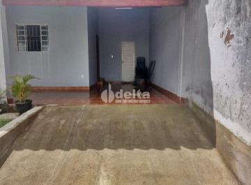 NULL · Casa Com 3 Quartos Sendo 1 Suíte, Disponível Para Venda No Bairro Shopping Park Em Uberlândia - Mg.