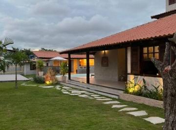Casa · 240m² · 5 Quartos · 4 Vagas · Casa Em Bosque de Geribá, Armação Dos Búzios/rj de 240 m² 5 Quartos À Venda por R$1.700.000