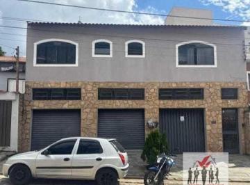 Casa · 245m² · 3 Quartos · 2 Vagas · Casa À Venda No Bairro Centro - Poços de Caldas/mg