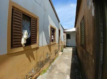 Casa · 430m² · 4 Quartos · 1 Vaga · Casa Residencial Disponível Para Venda No Bairro Presidente Roosevelt Em Uberlândia - Mg