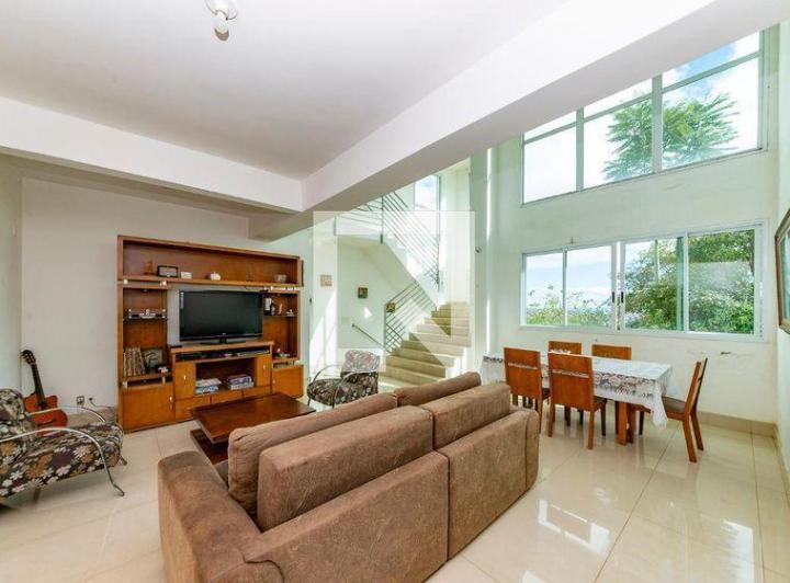 Casa À Venda - Estoril , 3 Quartos, 404 m² - Belo Horizonte