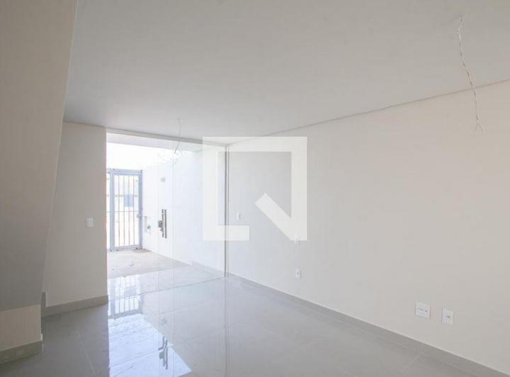 Casa À Venda - Rio Branco, 2 Quartos, 74 m² - Belo Horizonte