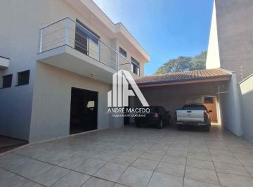Foto 01 · Sobrado À Venda No Bairro Jardim Jacira Em Mogi Guaçu/sp.