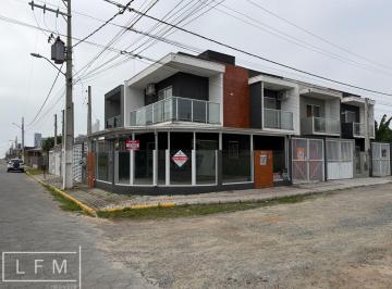 Casa · 85m² · 2 Quartos · 1 Vaga · Casa Geminada de Esquina Em Balneário Piçarras Sc