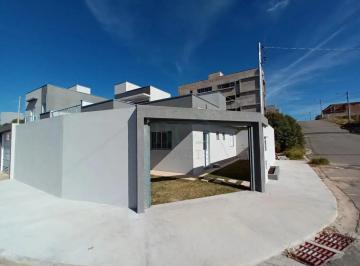 Casa · 63m² · 2 Quartos · 1 Vaga · Casas Padrão Em Poços de Caldas