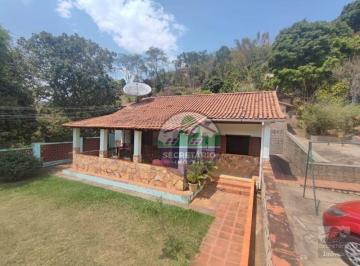 b7c8d931d023326a1a93dde9c447e579.jpg · Casa À Venda, 240 m² por R$950.000 - Pedro Do Rio - Petrópolis/rj