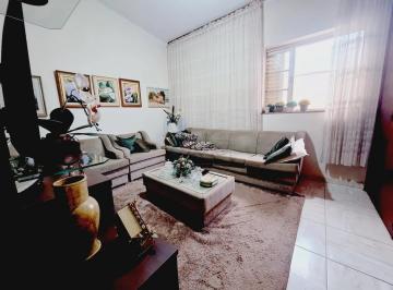 Casa · 250m² · 3 Quartos · 2 Vagas · Casa de 195 m² Com 03 Quartos Sendo 01 Suíte E Edícula À Venda - Jardim Macedo