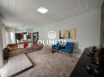 Casa · 485m² · 4 Quartos · 4 Vagas · Excelente Casa Térrea Mobiliada Na Zona Sul de Uberlândia!