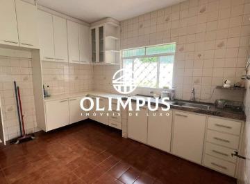 Casa · 146m² · 3 Quartos · 2 Vagas · Excelente Casa No Bairro Presidente Roosevelt