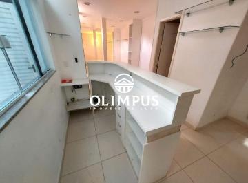Comercial · 130m² · 4 Vagas · Casa Comercial, Estilo Sobrado, Localizada No Bairro Jardim Karaiba