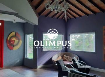 Casa · 450m² · 4 Quartos · 10 Vagas · Belíssima Casa Disponível Para a Venda Em Uma Ótima Localização.