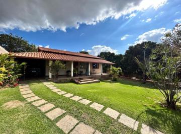 Comercial · 213m² · 3 Quartos · 4 Vagas · Casa Comercial Para Venda Em Lagoa Santa, Vale Verde Ville, 3 Dormitórios, 1 Suíte, 1 Banheiro, 4 Va