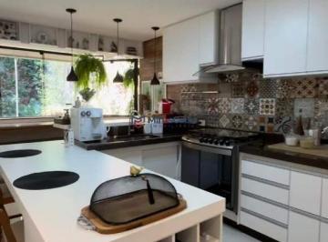 Apartamento · 200m² · 4 Quartos · 2 Vagas · Apartamento No Serenata Com 4 Quartos, Elevador E Cozinha Planejada!