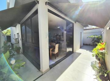 Casa · 251m² · 3 Quartos · 4 Vagas · Casa Térrea de 177 m² Com 03 Quartos À Venda Em Condomínio - Vila Do Golf