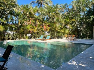 Casa · 280m² · 7 Quartos · Casa Com 7 Dormitórios À Venda, 280 m² por R$3.500.000 - Guaecá - São Sebast