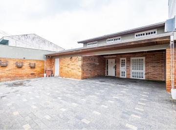 Casa · 237m² · 4 Quartos · 2 Vagas · Casa Com Piscina Rebouças