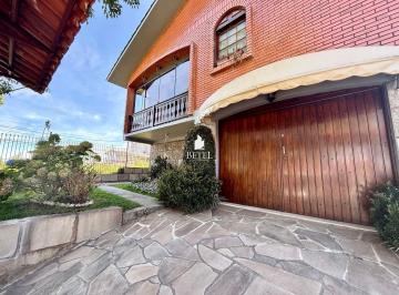 Casa · 217m² · 3 Quartos · 2 Vagas · Casa À Venda No Bairro Kayser - Caxias Do Sul/rs