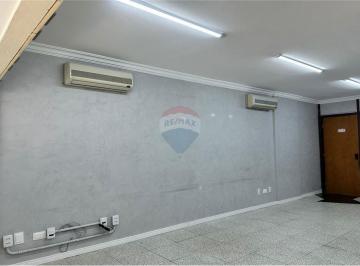 Comercial · 42m² · 2 Vagas · Ponto Em Ilha Do Leite, Recife/pe de 42 m² Para Locação R$2.850,00/mes