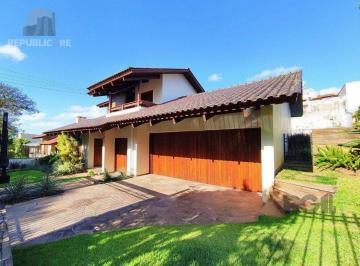 Casa · 300m² · 3 Quartos · 5 Vagas · Excelente Casa de 300 m² Com 03 Dormitórios Sendo 02 Suítes.