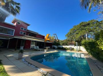 Casa · 305m² · 4 Quartos · 3 Vagas · Casa À Venda No Bairro Jaguaribe - Salvador/ba