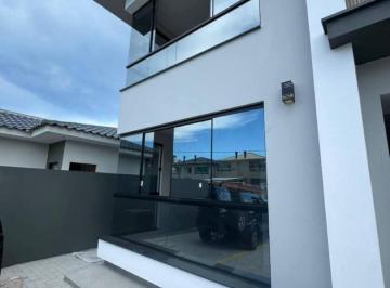 Apartamento · 63m² · 2 Quartos · 1 Vaga · Imoveis - No Alto Aririu