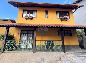 Casa · 95m² · 2 Quartos · 1 Vaga · Casa Em Condomínio - 1º Pavimento Com Sala, Cozinha, Lavabo, Varanda, Lavanderia, E Área - 2º Com 2 Q