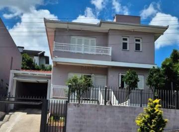 Casa · 153m² · 3 Quartos · 2 Vagas · Maravilhosa Casa de 2 Pisos Com Quintal No Licorsul
