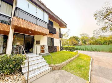 d01e1106bc7bf7bd56711add7bc5c6ee.jpg · À Venda | 148 m², Garden, Varanda Com Churrasqueira, 3 Quartos E 1 Vaga - Praia Brava, Florianópolis