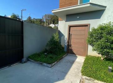 Casa · 333m² · 4 Quartos · 4 Vagas · Casa / Sobrado Para Venda Em Joinville, Gloria, 4 Dormitórios, 1 Suíte, 2 Banheiros, 4 Vagas
