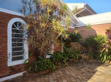 Casa · 260m² · 3 Quartos · 2 Vagas · Casa Térrea de 145 m² Com 03 Quartos À Venda - Jardim Paulistano
