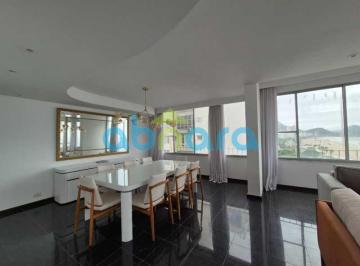 Apartamento · 205m² · 4 Quartos · 1 Vaga · Apartamento: / Residencial / Copacabana