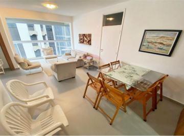 Apartamento de 2 quartos, Guarujá · Apartamento Frente Mar Na Praia Das Astúrias Todo Reformado Com 2 Quartos Sendo Uma Suíte