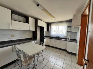 Apartamento · 121m² · 3 Quartos · 2 Vagas · Apartamento Em Carlos Barbosa/rs - Bairro Centro